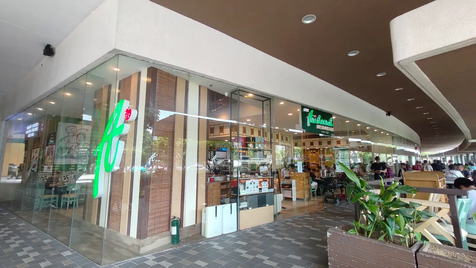 THE ARISTOCRAT RESTAURANT in SM Mall of Asia